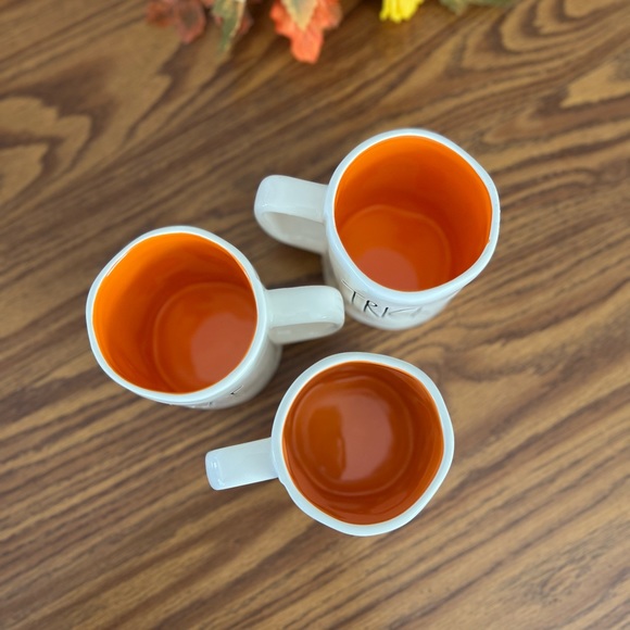 Rae Dunn-Magenta Set of 3 Halloween Mugs White & Orange - Picture 4 of 5